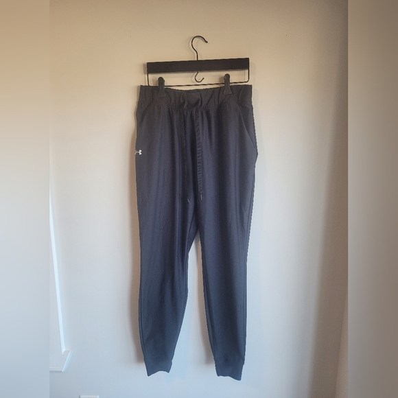 Women's UA (Under Armour) Vanish Joggers Small - Picture 2 of 4